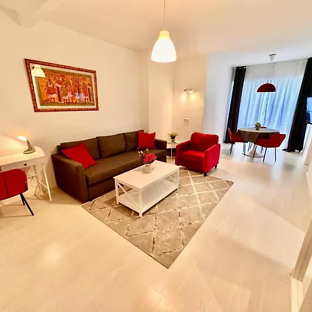 Far Gran Via Hostel
