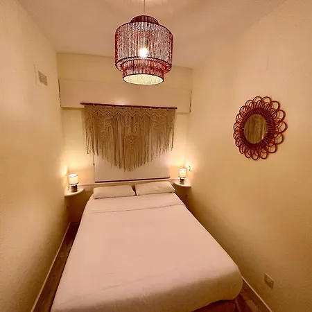 Hostel Far Gran Via
