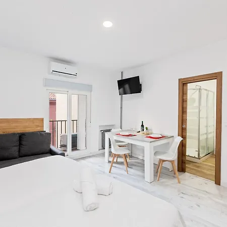 Apartamento Jacinto Benavente Centro *