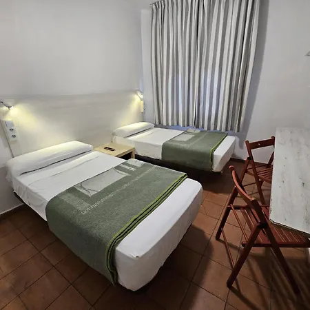 Casa De Huespedes Almansa Pensjonat 2*