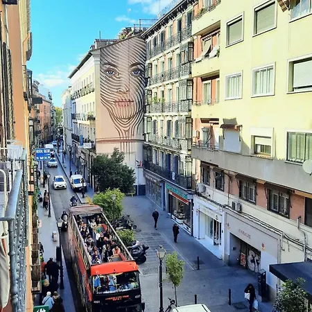 Homestay Barrio De Letras, Corazon De Madrid