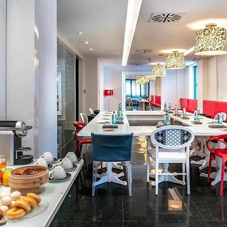 Vincci Via - 66 Hotel 4*