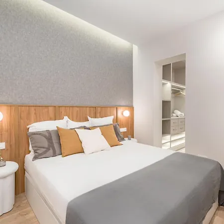 Lalatina Iv Calle Conde De Romanones 4br 4bh *
