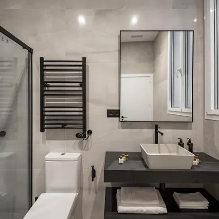 Malasana Vii Calle San Mateo 3br 3bh Appartement Madrid