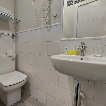 Hostal Madrid Pensión 3*