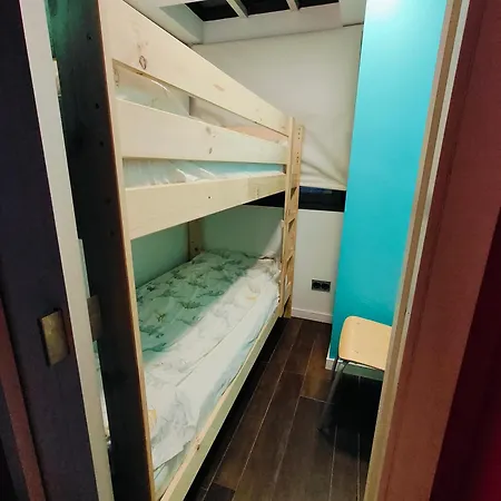Cozy Designer Apart / Acogedor Apartamento De Diseno ● Wifi - Jacuzzi - A/c Steamsauna Madrid
