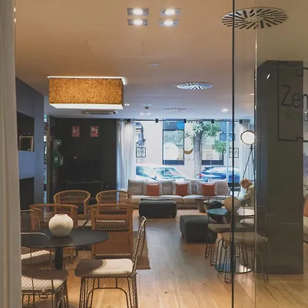 Hotel Zenit Abeba 4*