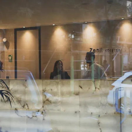 Zenit Abeba Hotel