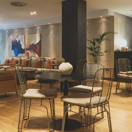 Zenit Abeba Hotel
