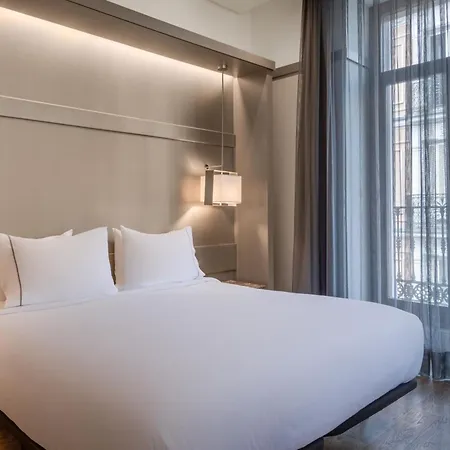 Hotel Ac Recoletos By Marriott 4*