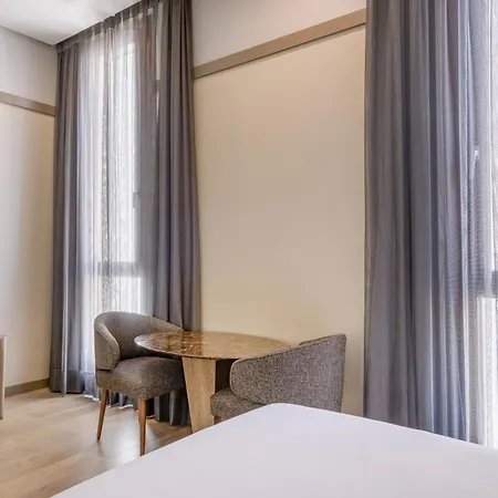 Hotel Ac Recoletos By Marriott 4*