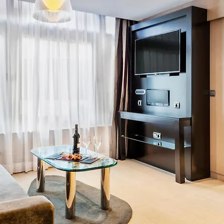 Hotel Melia Princesa 5*