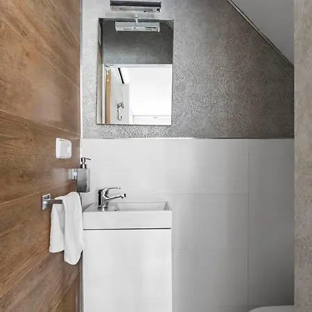 Independiente De Diseno Con Patio Privado بيت للعطل *