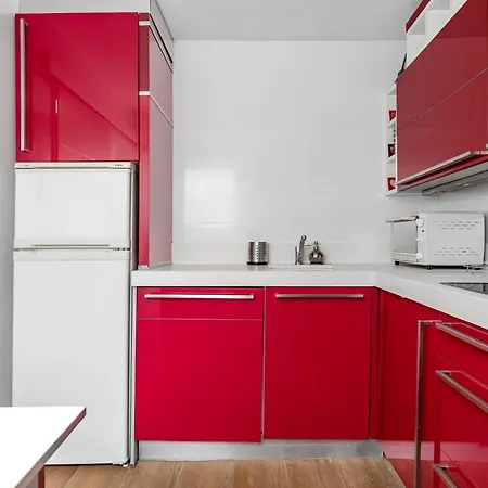 Independiente De Diseno Con Patio Privado * Madrid