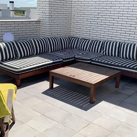 Villa Acogedora Casa En Con Piscina Privada, Jacuzzy Y Garaje Madrid