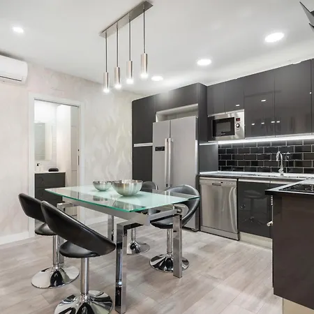 Plaza Espana Apartment *
