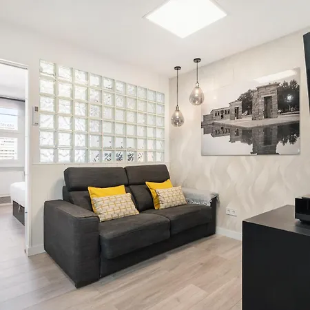 Plaza Espana Apartment