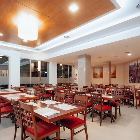 Porcel Ganivet Hotell 3*