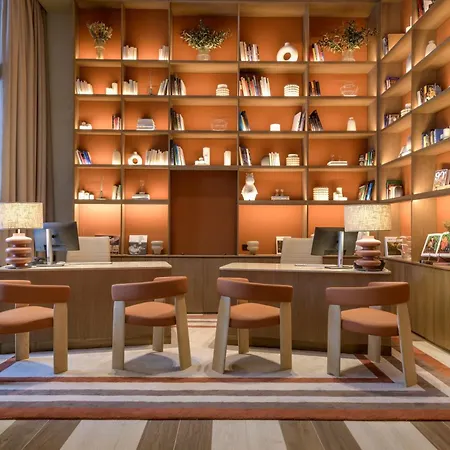 Hotel Ac Recoletos By Marriott 4*