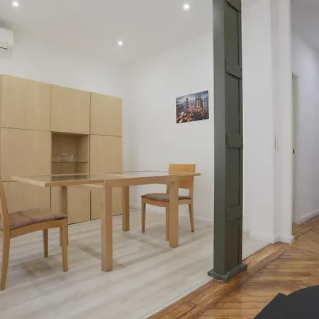 Sol Deluxe-nun-arce Apartment