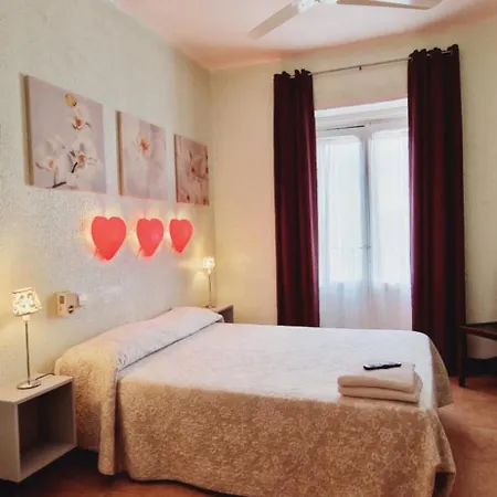 Casa De Huespedes Dolce بيت ضيافة 2*