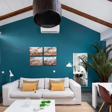 Carretas Attics Apartment Madrid