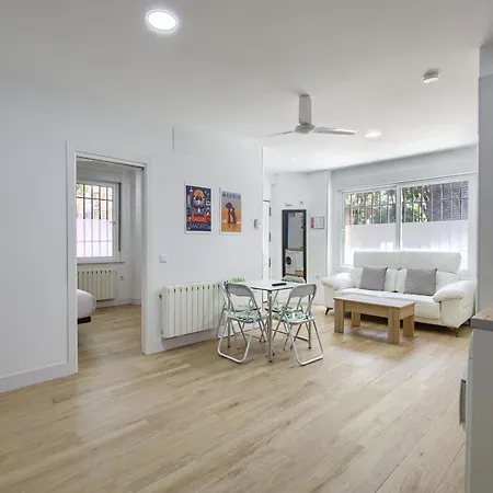 Charming Delicias Iv Apartment *