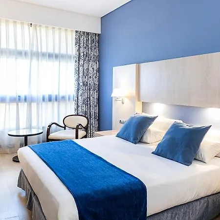 Hotell Nuevo Boston 4*