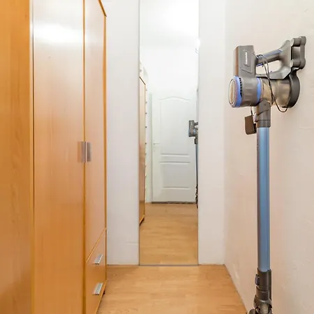Confortable Y Funcional En Vallecas Apartment