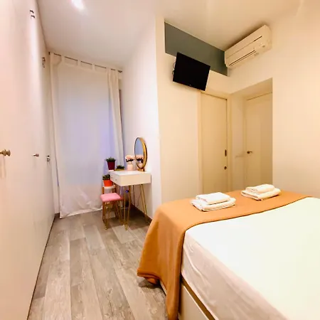 Chic Centro Malasana Apartment Madrid