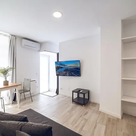 Apartamento Castellana Norte Ml8-2