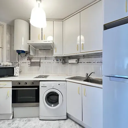 Apartment Lovely Con Balconcitos Madrid