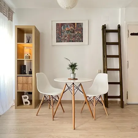 Lovely Con Balconcitos