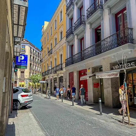 Chueca Gran Via Recoletos Libertad 24 2 Apartment