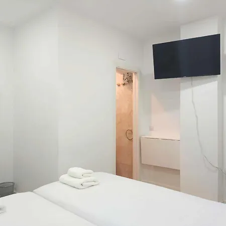 Guest house Casa De Huespedes 12 Octubre