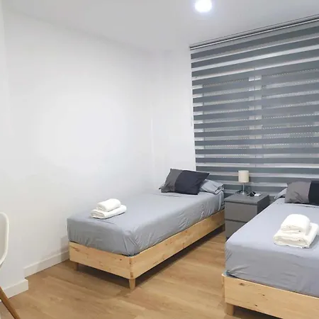 Guest house Casa De Huespedes 12 Octubre