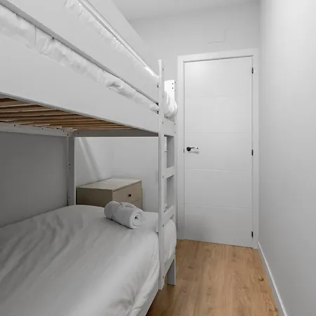 Cozy 2 Bedroom With Patio Apartamento