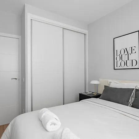 Cozy 2 Bedroom With Patio Apartamento