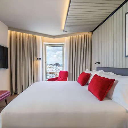Hotel Canopy By Hilton Castellana 4*