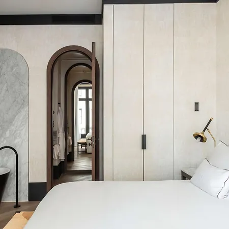 ホテル Montera Madrid, Curio Collection By Hilton 5*