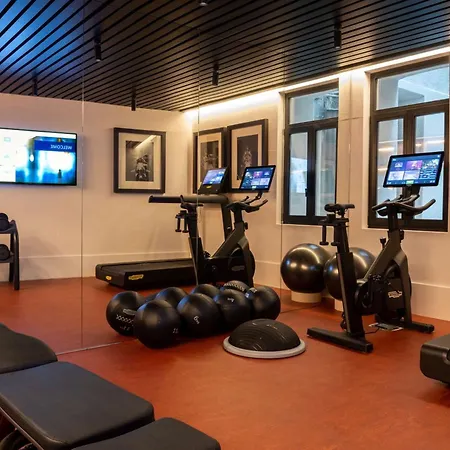 Montera Madrid, Curio Collection By Hilton 5*