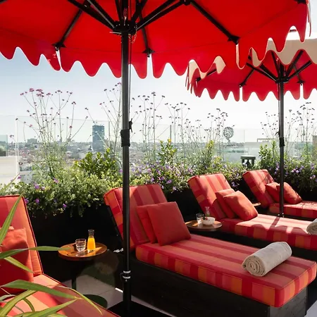 Montera Madrid, Curio Collection By Hilton ホテル 5*