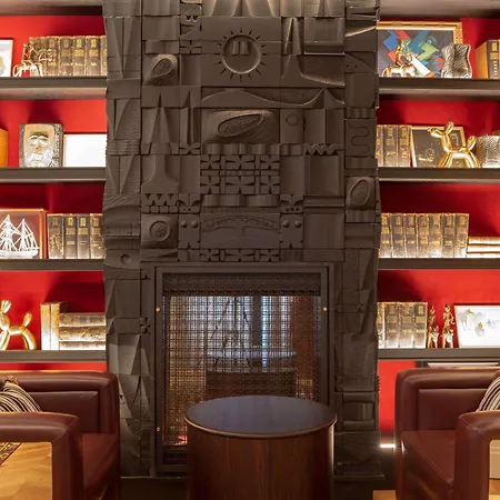 Montera Madrid, Curio Collection By Hilton ホテル 5*