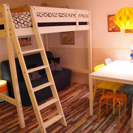 Cozy & Modern In Embajadores Area - Center Madrid