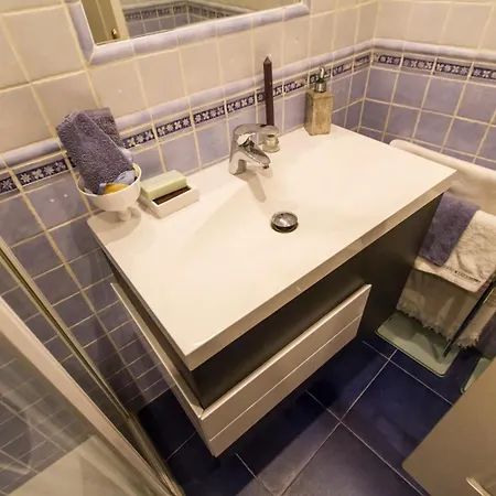 Centrico Y Moderno. Chamberi. 4 Personas, 2 Banos Apartment Madrid
