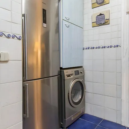 Centrico Y Moderno. Chamberi. 4 Personas, 2 Banos Apartment