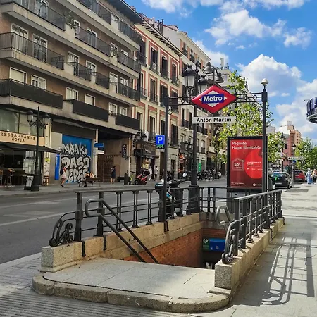 Apartment El Prado Historic Center Madrid