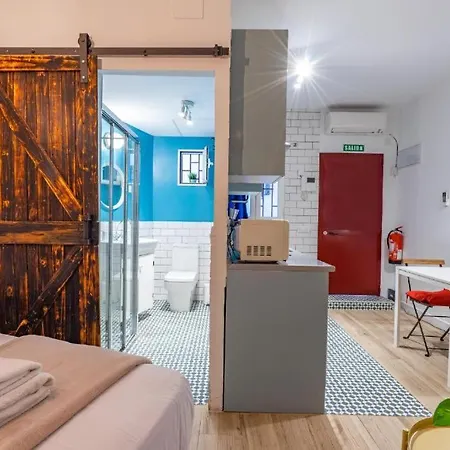 El Rastro Historic Center Apartment *