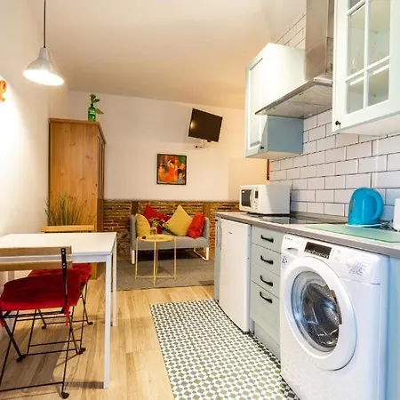 El Rastro Historic Center Apartment