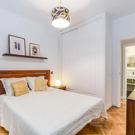 Reformado-2 Habitaciones-5 Huespedes * Madrid
